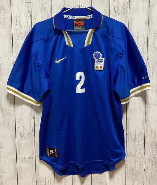 【NIKE】 ナイキ サッカー イタリア代表 ユニフォーム Lサイズ 96年 EURO #2 DF ルイジ・アポローニ MADE IN UK 送料無料!
