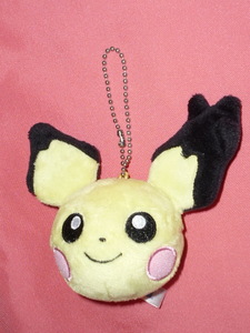 激レア！2009年 ポケットモンスター ピカチュウ 顔型 ぬいぐるみキーチェーンホルダー