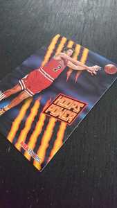 1995年当時物!!SKY BOX製 NBA「TONI KUKOC」CHCAGO BULLS トレーディングカード 1枚/トニー・クーコッチ シカゴブルズ basketball JORDAN