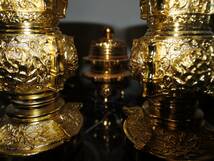 収集品　美品　本金鍍金の五具足　中サイズの仏壇用（エ2）　2618　　M_画像3