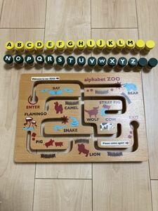 木製玩具 アルファベット 動物園 迷路 知育玩具 木のおもちゃ モンテッソーリ 英語 イングリッシュ 積み木 パズル ボーネルンド