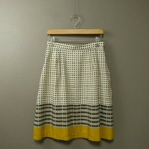  price decline!USED*Weekend Max Mara/ we k end Max Mara /36/S corresponding / silk . dot pattern skirt / beige base / flair / on goods / elegant 