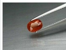 天然石 オレンジ レッド ルビー ルース 1.11ct モザンビーク産　可愛らしいオーバルカット！_画像2