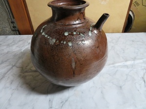 アンティーク　　壺　超レア物　　　時代物　　希少品　レトロ　 古い壺