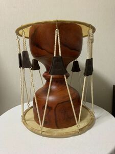 打楽器　トーキングドラム　最大級ドラム　民族楽器 木製