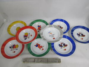送料無料　マクドナルド　シドニーオリンピック　陶器　絵皿　５種　９枚　未使用