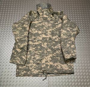 米軍 実物 放出品 ECWCS GEN3 L6 ACU UCPゴアテックスジャケットM/R 新品 level6 GORE-TEX キャンプ アウトドア 登山 雨具 カッパ 迷彩