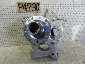 *992* turbo *S* left * rear * center lock attaching * carrier *P4732*