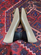 新品Salvatore Ferragamo GRECA LOGO LEATHER PUMPS MADE IN ITALY/サルヴァトーレフェラガモロゴレザーパンプス_画像5