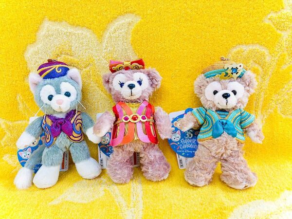 ☆ダッフィーシェリーメイジェラトーニ☆ぬいぐるみバッヂ☆ハピネストセレブレーション☆タグ付き☆ ダッフィー