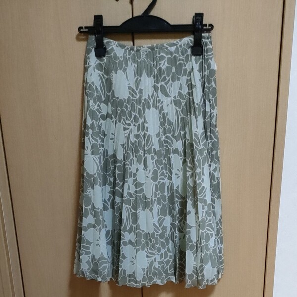NATURAL BEAUTY BASIC プリーツスカート