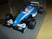 ONYX 136 1/43 リジェ LIGIER GITANES JS37 RENAULT #26 ERIC COMAS ケース割れあり_画像1