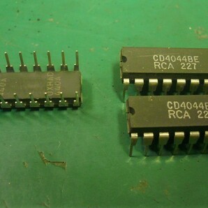 ＣＭＯＳ　ＩＣ　ＣＤ４０４４ＢＥ　ＲＣＡ　　３個セット