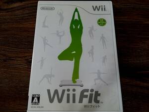 【即決＆動作OK】 Wiiフィット（Wii Fit） / フィットネス / 40種類以上のトレーニング / Wiiソフト 73