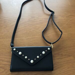 お財布ポシェット 長財布 GU