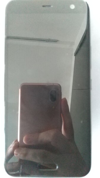 SIMフリー HTC ∪11 lite ブリリアントブラック 訳アリ品 防水 おサイフケータイ