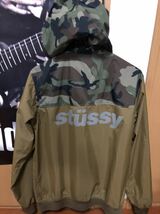 stussy ナイロンジャケット　即決のみ送料込み_画像2