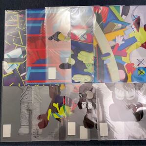 KAWS TOKYO FIRST クリアファイル A4サイズ 全種9枚セット カウズ トウキョウ ファースト