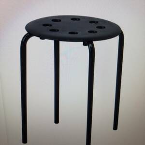 Art hand Auction IKEA MARIUS Marius taburete negro, trabajos hechos a mano, muebles, Silla, Silla, silla