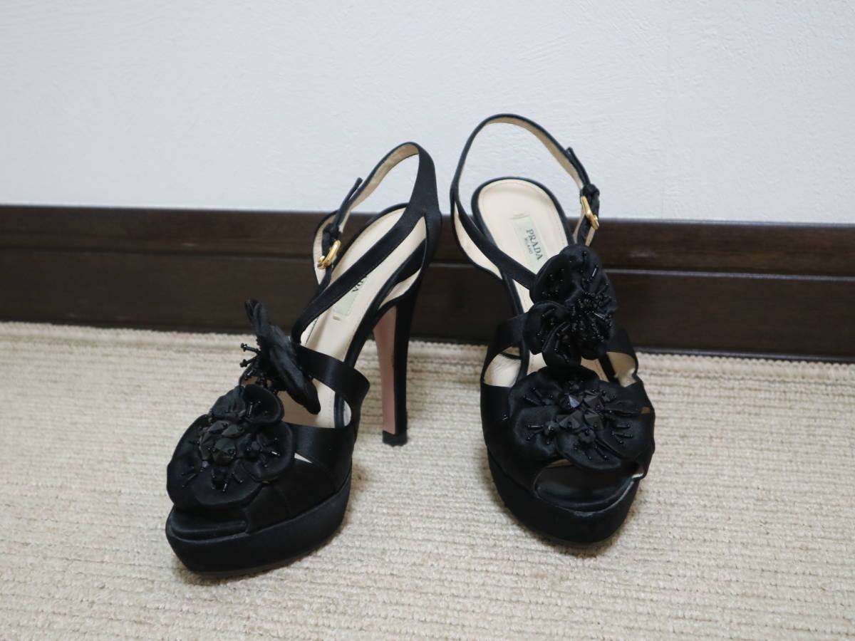 ヤフオク! -「プラダ フラワー」(靴) (プラダ)の落札相場・落札価格