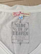 MADE IN HEAVEN Vネック　半袖Tシャツ　Mサイズ　ワールド_画像4