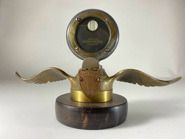 Boyce Motometerボイスモトメーターウィングハンドルラジエターキャップ付きStandard Radiator cap with brass wings 1910s 