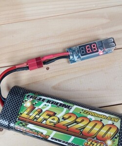 ラジコンバッテリー用 USB 充電器ティーンズタイプです