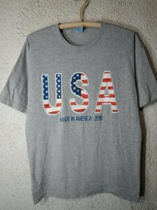 to3123　MADE In USA　アメリカ製　大きめコーデ　半袖　星条旗カラー　ロゴ　プリント　tシャツ　人気　送料格安
