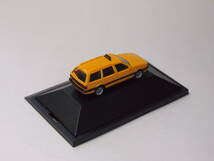 HERPA ヘルパ 1/87 VW Passat TAXI_画像2