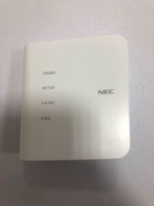 Wi-Fi無線LANルーター 無駄に長いLANケーブル付き。