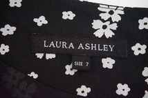 #snc ローラアシュレイ LAURAASHLEY ワンピース 7 黒 半袖 花柄 美品 レディース [666417]_画像6