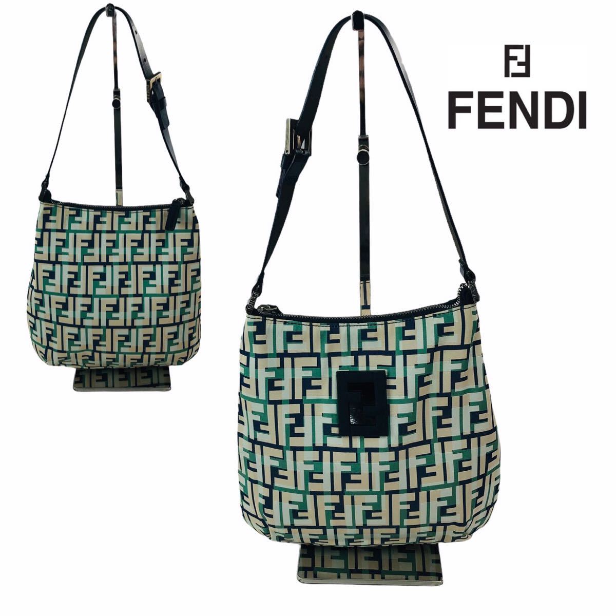 在庫限り 特価 - 美品✨レア FENDI ズッカ柄 ズッキーニ レザー