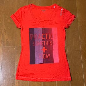 Reebok リーボック トップス 半袖Tシャツ