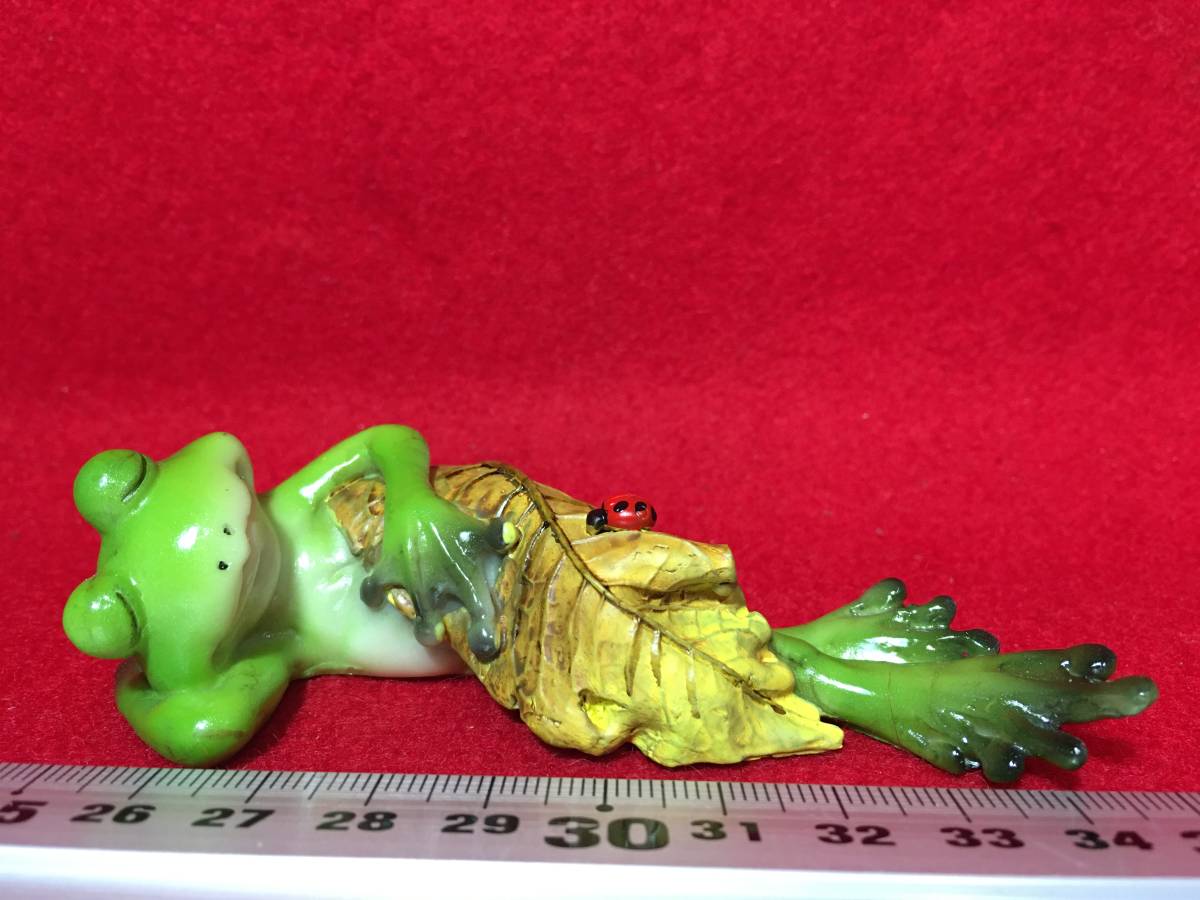 ★[Ippindo]★ Real Animals Frog Ladybug Ladybug Figurine Decoration Frog Resin Leaf Frog Fake Animal Real Model Diorama Bonscape, handmade works, interior, miscellaneous goods, ornament, object
