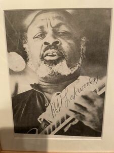  blues. . star Robert JR lock wood with autograph antique magazine photo frame 