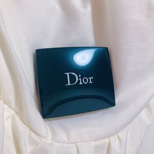 Diorサンククルール677 ヒプノタイズ