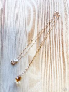 Art hand Auction -SUI8- No.54 大粒シトリンと淡水パールのペンダント 14KGF a large citrine and fresh water pearls pendant 14KGF, ハンドメイド, アクセサリー(女性用), その他