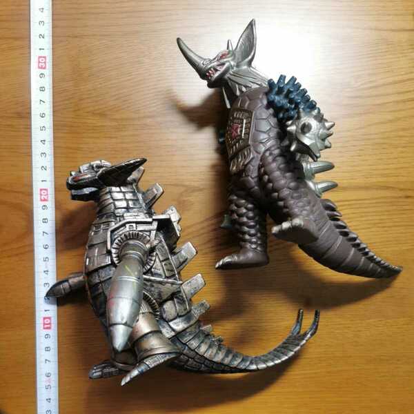 ウルトラマンゼロ 大怪獣バトル ウルトラ怪獣シリーズEX タイラント グランドキング 絶版 ソフビ フィギュア セット