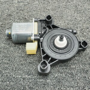 [P-12]ポルシェ マカン Macan 95B 右リアパワーウィンドウモーター Rear Right Window Motor 5Q0959802A 中古