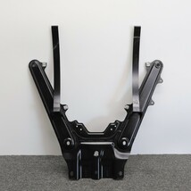 [P-13]ポルシェ 981 Cayman ケイマン GT4 フロントサポートフレーム Auxiliary Frame Front Brace Front Support 91150423302 中古_画像1