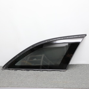 [M-18] Benz W213 E53 AMG right quarter glass inspection :E200 E300 E63 used 