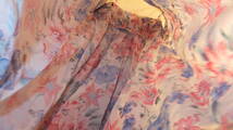 ★GAP★Ladies Floral Dress size Ｍ ギャップレディースドレス ノンスリーブワンピースサイズＭ　USED IN JAPAN 花柄_画像3