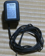 【ビクター】 ACアダプター AA-R7 DC3.8V 200mA_画像1