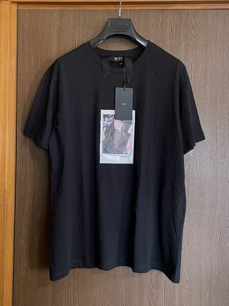 黒L新品 N°21 メンズ フォトプリント ロゴ Tシャツ レギュラー 半袖 カットソー ヌメロヴェントゥーノ size L N21 ヌメロ ブラック