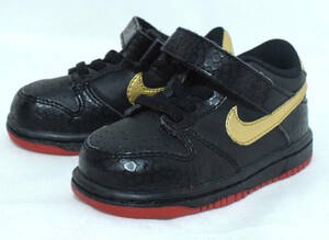 未使用品 11年 NIKE 407884-076 LITTLE DUNK LOW TDV ナイキ リトル ダンクローTDV 黒/金/赤 US6C 12㎝