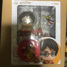 ねんどろいど 1305 ハリー・ポッター クィディッチ Ver. オンライン特典「グリフィンドールラバー台座」付 未開封品_画像1