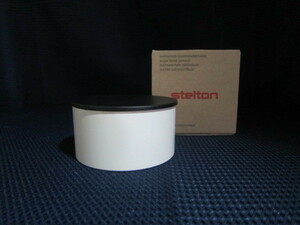 stelton