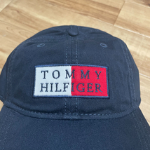 【USA正規品】 トミーヒルフィガー TOMMY HILFIGER 帽子 ワッペン 刺繍 キャップ ストラップ調節 紺 navy ストリート コットン100％ (14)_画像3