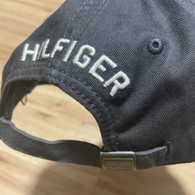 【USA正規品】 トミーヒルフィガー TOMMY HILFIGER ストリート 帽子 キャップ ストラップ調節 チャコールグレー HIPHOP コットン100％ (31)_画像2