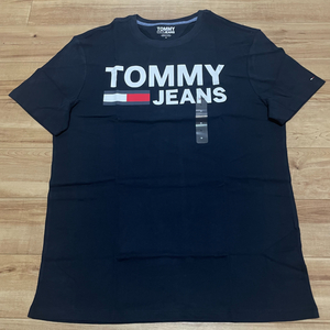 USA正規品 【 TOMMY JEANS 】 トミージーンズ ロゴ Tシャツ コットン100％ ストリート HIPHOP 袖ワンポイント ネイビー 〈S〉